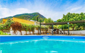 Stunning home in Alhaurin de la Torre with Outdoor swimming pool, WiFi and 3 Bedrooms, Alhaurin De La Torre